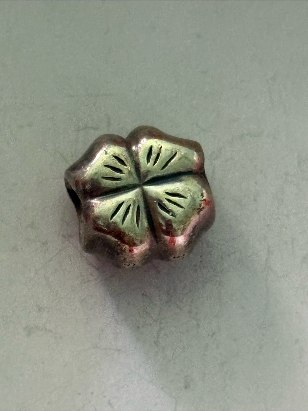 Pandora clover charm